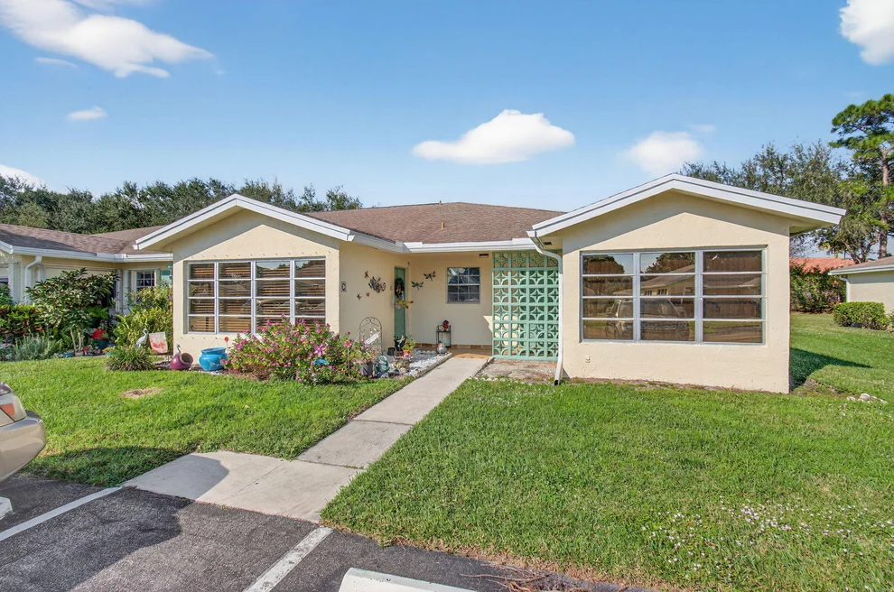 Unit for sale at 5193 Lakefront Boulevard, Delray Beach, FL 33484