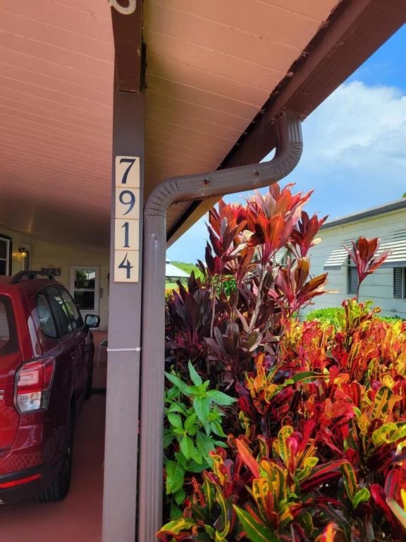 Unit for sale at 7914 SE Saratoga Drive, Hobe Sound, FL 33455