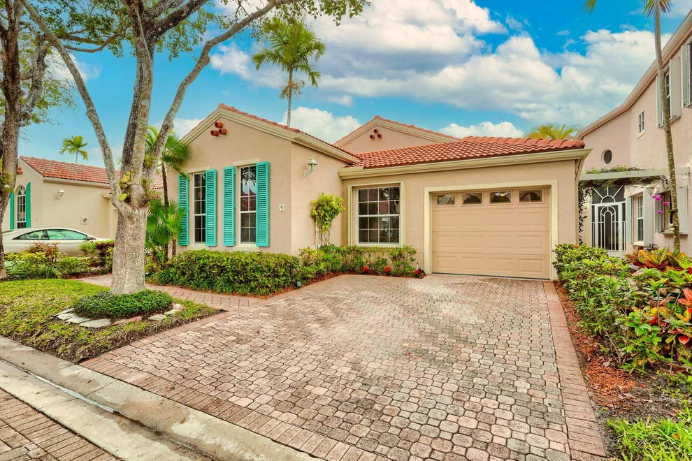 Unit for sale at 9 Via Aurelia, Palm Beach Gardens, FL 33418
