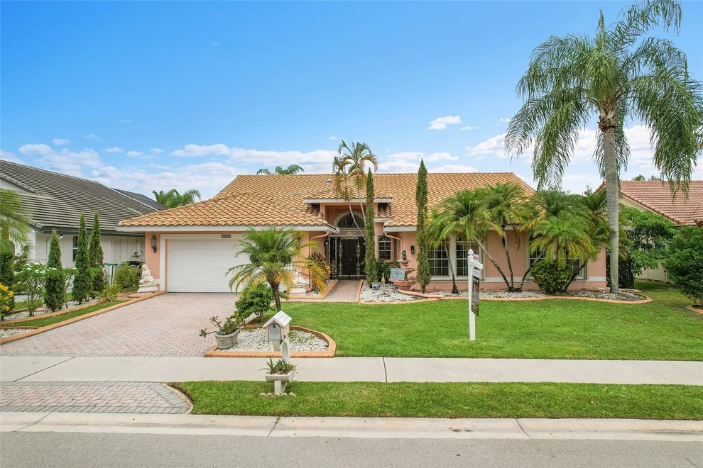 Unit for sale at 5044 NW 100th Terrace, Coral Springs, FL 33076