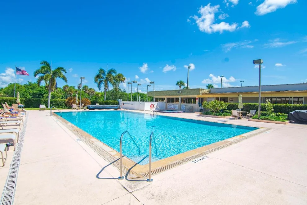 Unit for sale at 16 Vista Gardens Trail, Vero Beach, FL 32962