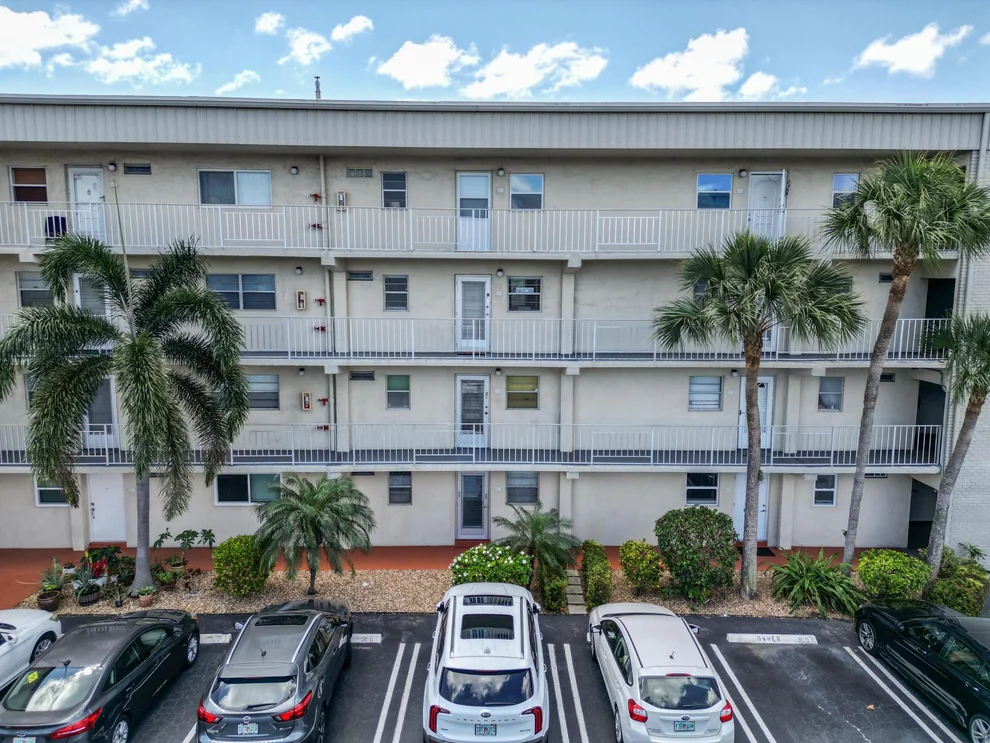 Unit for sale at 130 NE 26th Avenue, Boynton Beach, FL 33435