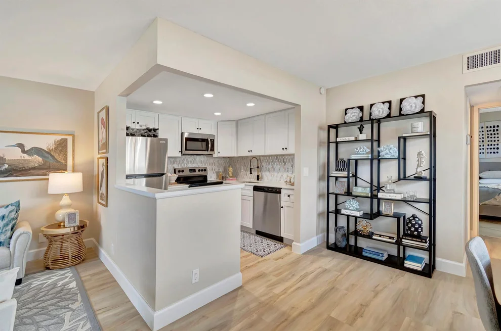 Unit for sale at 466 Saxony J, Delray Beach, FL 33446