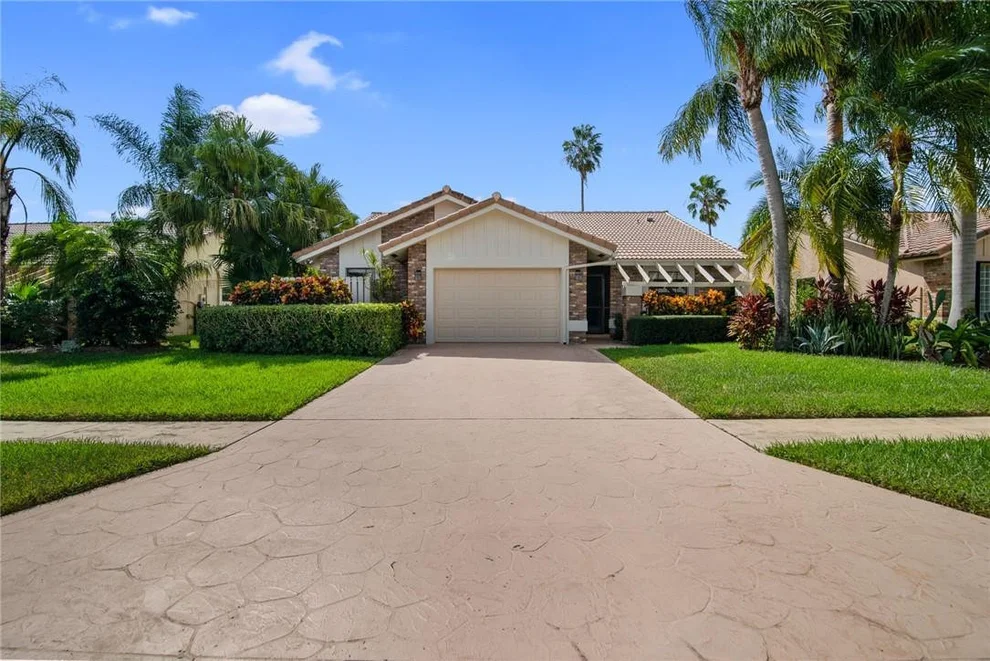 Unit for sale at 10588 Fenway Place, Boca Raton, FL 33498