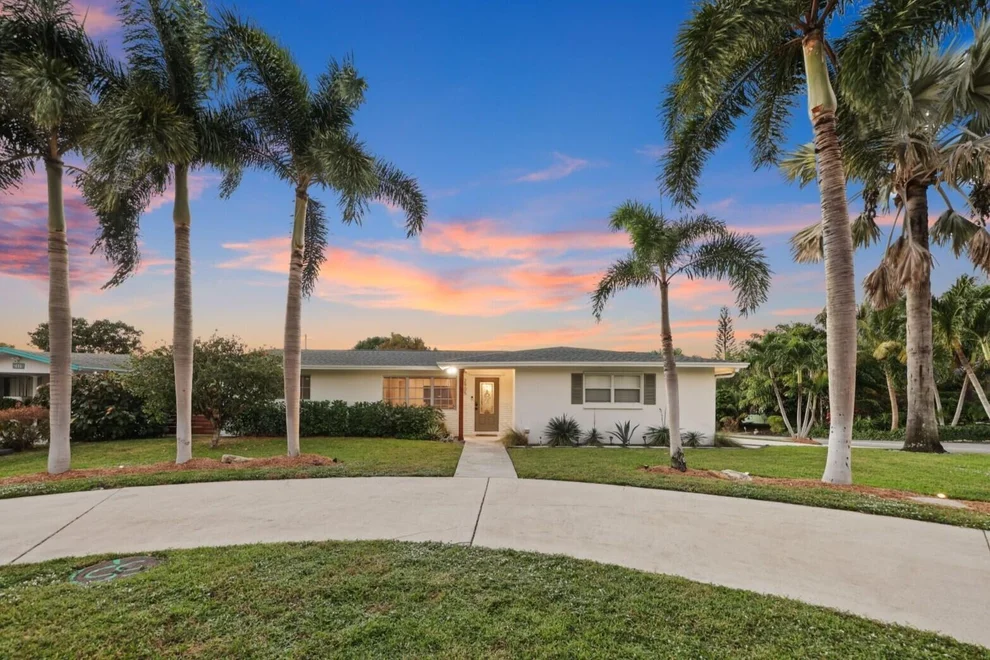 Unit for sale at 2905 SE 1st Court, Boynton Beach, FL 33435