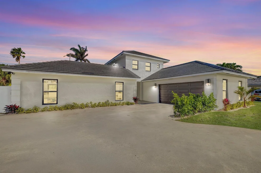 Unit for sale at 1010 Singer Drive, Singer Island, FL 33404