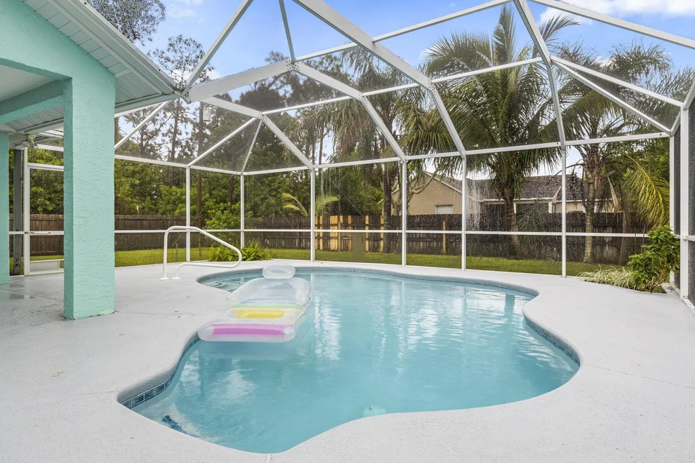 Unit for sale at 402 SE Strait Avenue, Port St Lucie, FL 34983