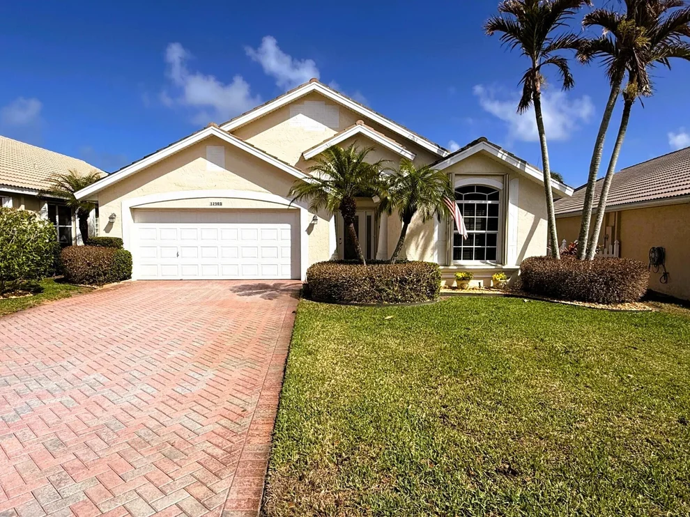 Unit for sale at 12503 SE Plandome Drive, Hobe Sound, FL 33455