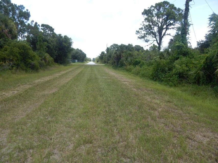 Unit for sale at 525 S Palomino Street, Clewiston, FL 33440
