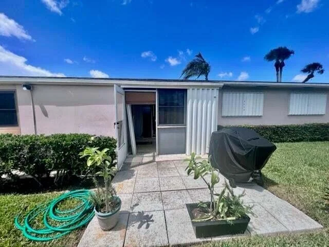 Unit for sale at 2546 Dudley Drive E, West Palm Beach, FL 33415