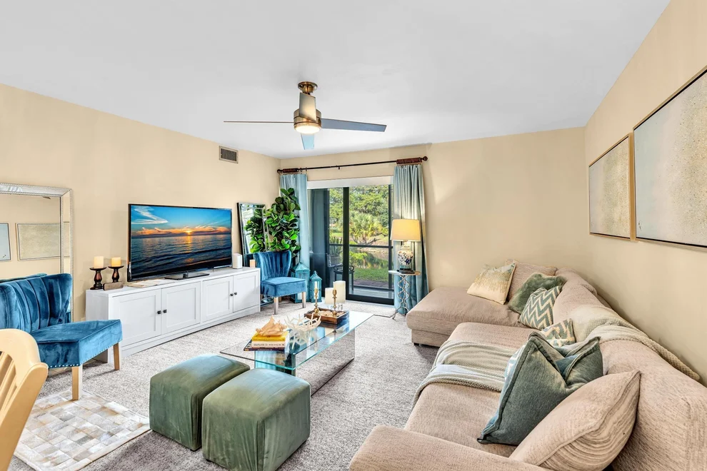 Unit for sale at 912 SW 9th Street Circle, Boca Raton, FL 33486