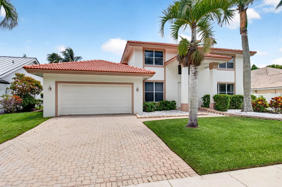 Unit for sale at 6305 Blue Bay Circle, Lake Worth, FL 33467