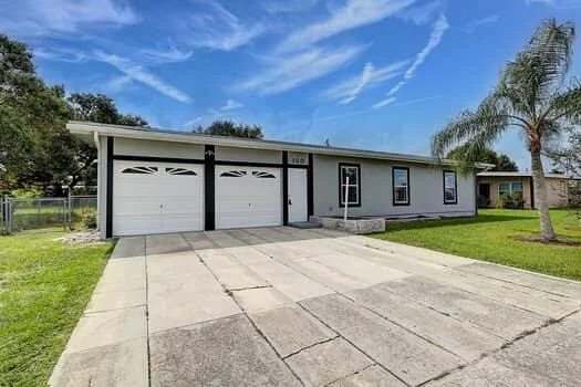Unit for sale at 120 SE Prima Vista Boulevard, Port St Lucie, FL 34983