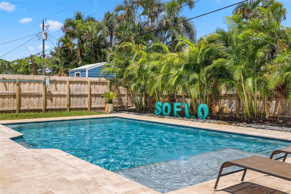 Unit for sale at 4810 NE 5th Terrace, Oakland Park, FL 33334