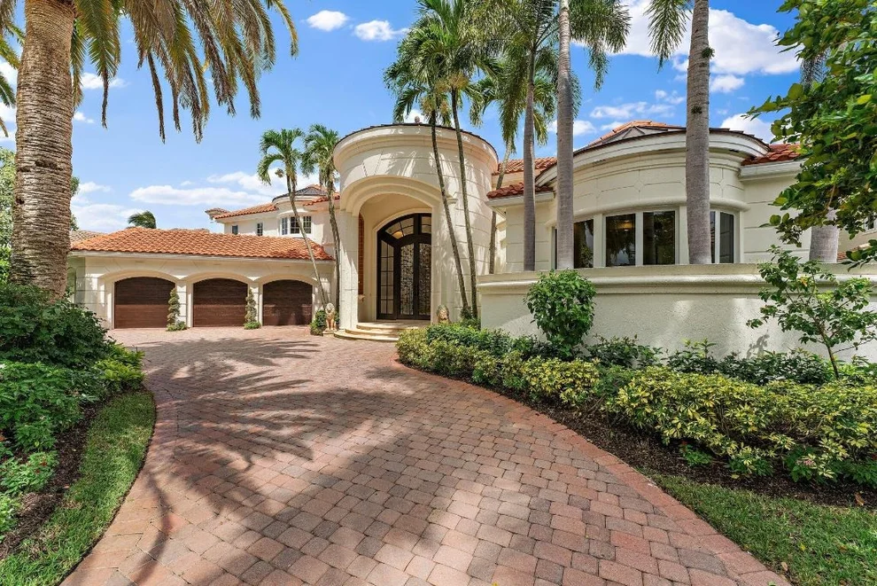 Unit for sale at 42 Saint Thomas Drive, Palm Beach Gardens, FL 33418