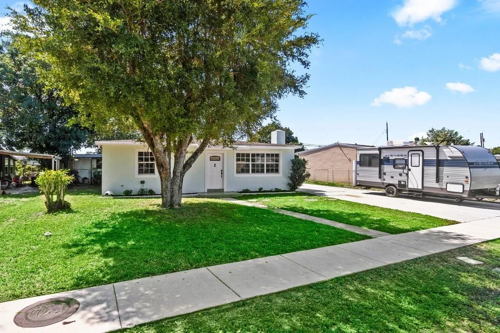 Unit for sale at 548 Beech Road, West Palm Beach, FL 33409