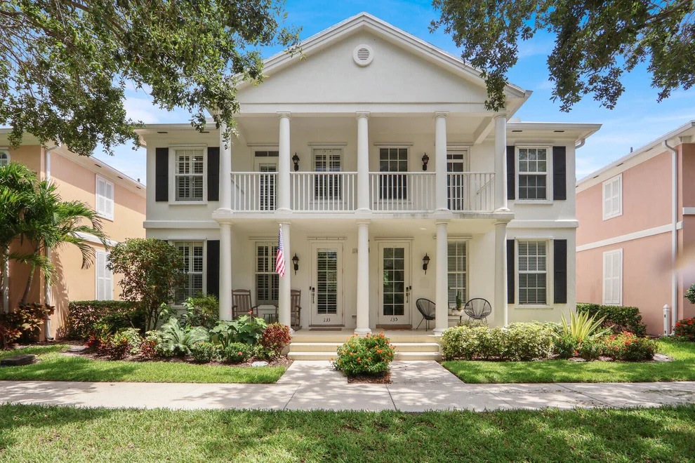 Unit for sale at 133 Farmingdale Drive, Jupiter, FL 33458