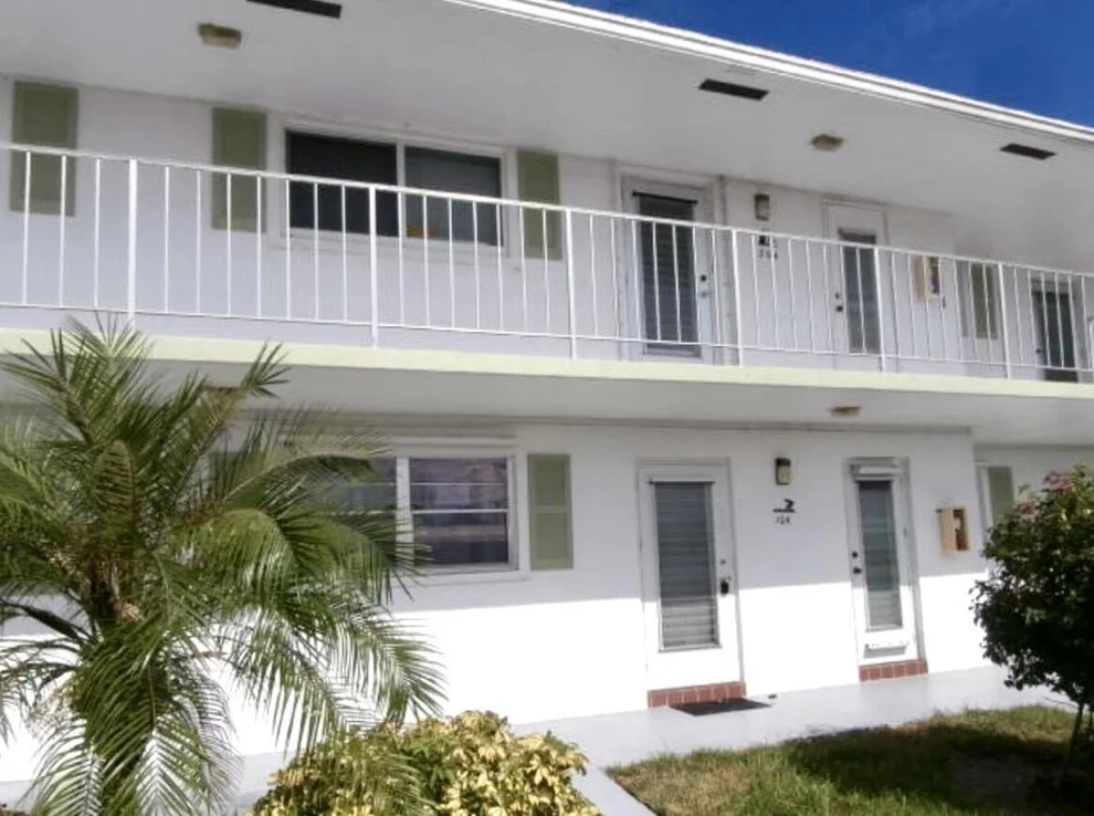Unit for sale at 1118 Lake Terrace, Boynton Beach, FL 33426