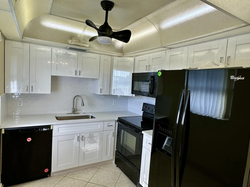 Unit for sale at 217 Saxony E, Delray Beach, FL 33446