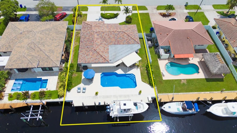 Unit for sale at 441 SE 8th Avenue, Pompano Beach, FL 33060