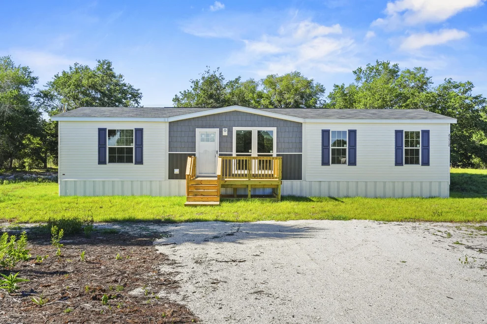 Unit for sale at 21712 NW 274th Street, Okeechobee, FL 34972