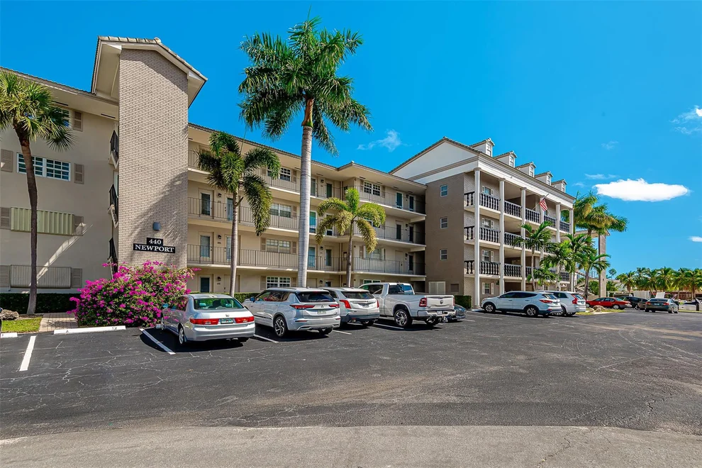 Unit for sale at 440 Paradise Isle Boulevard, Hallandale Beach, FL 33009