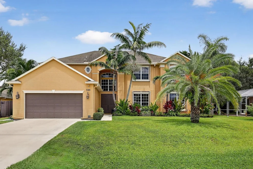 Unit for sale at 546 SE Nome Drive, Port St Lucie, FL 34984