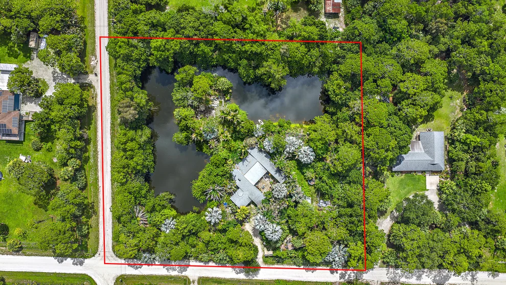 Unit for sale at 15904 112th Drive N, Jupiter, FL 33478