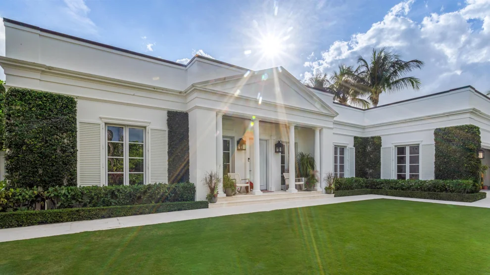 Unit for sale at 208 Sandpiper Drive, Palm Beach, FL 33480