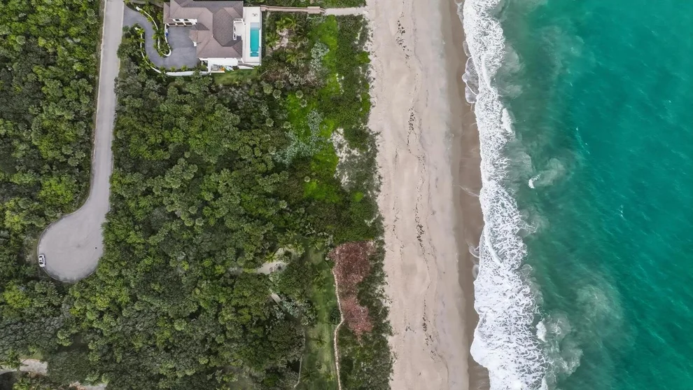 Unit for sale at 11740 Seaview Drive, Vero Beach, FL 32963