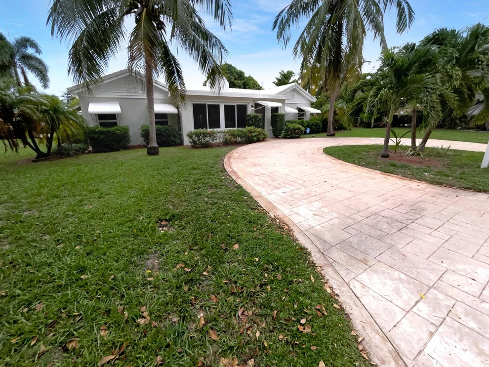 Unit for sale at 701 NE 7th Street, Pompano Beach, FL 33060