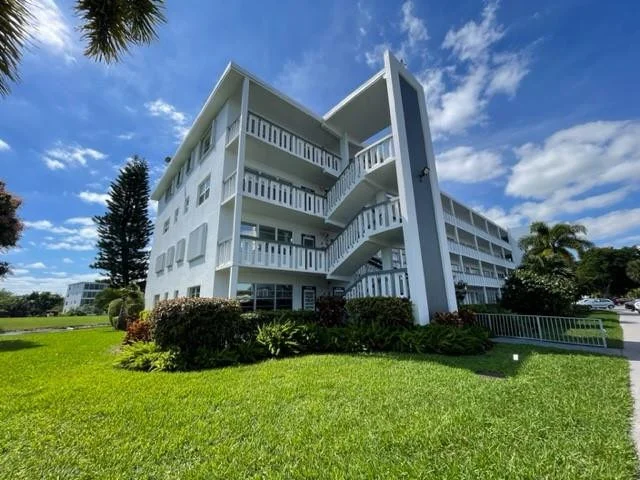 Unit for sale at 1012 Harwood C, Deerfield Beach, FL 33442