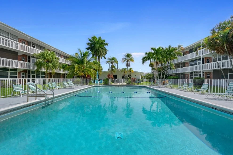 Unit for sale at 161 NE 10, Hallandale Beach, FL 33009