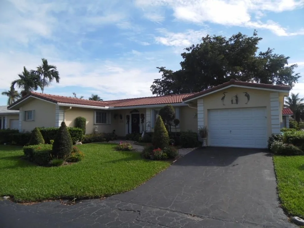 Unit for sale at 7248 E Tropical Way, Plantation, FL 33317