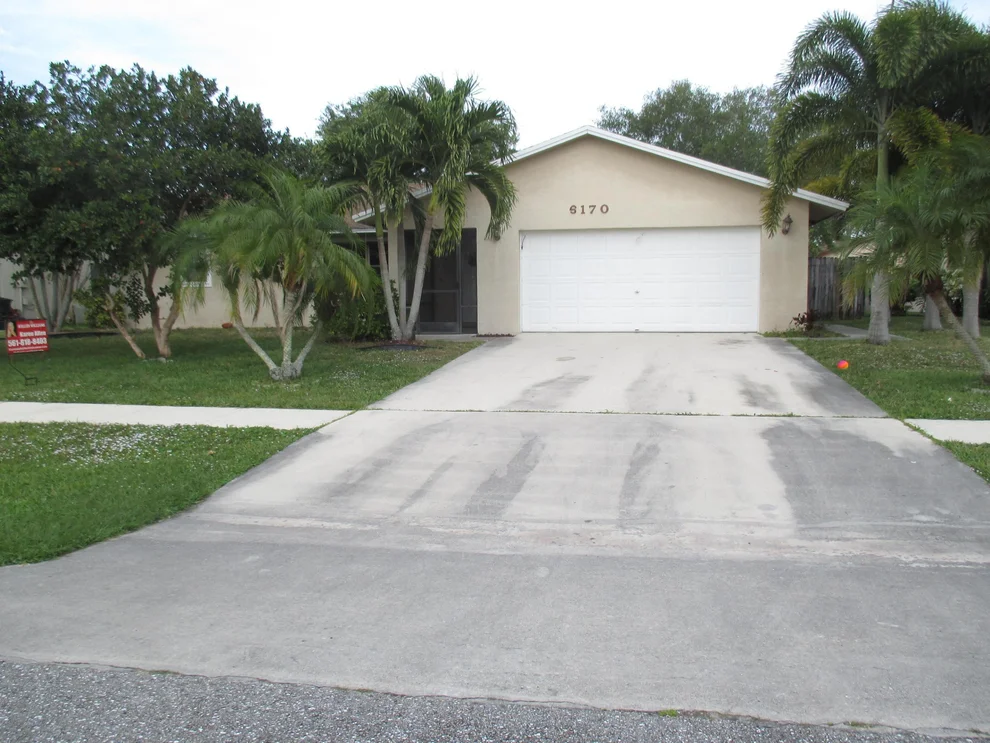 Unit for sale at 6170 Silver Oak Drive, Lake Worth, FL 33467