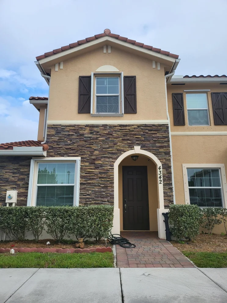 Unit for sale at 4342 Braxton Avenue, West Palm Beach, FL 33417