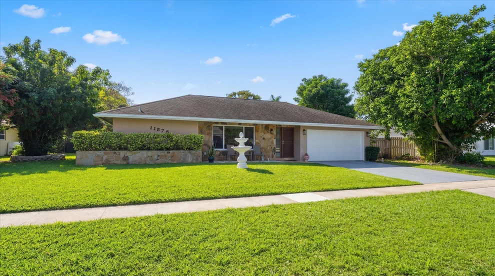 Unit for sale at 11576 Sanderling Drive, Wellington, FL 33414