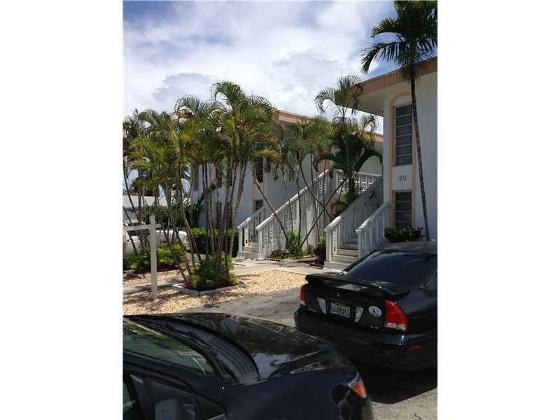 Unit for sale at 1610 Lee Street, Hollywood, FL 33020