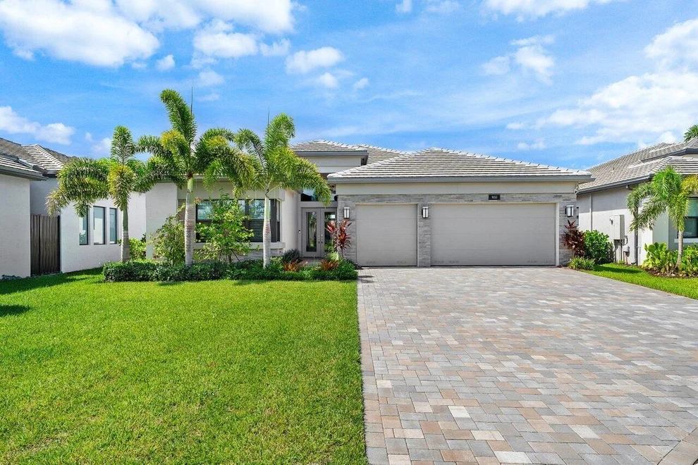 Unit for sale at 9850 Evergreen Woods Lane, Boynton Beach, FL 33473