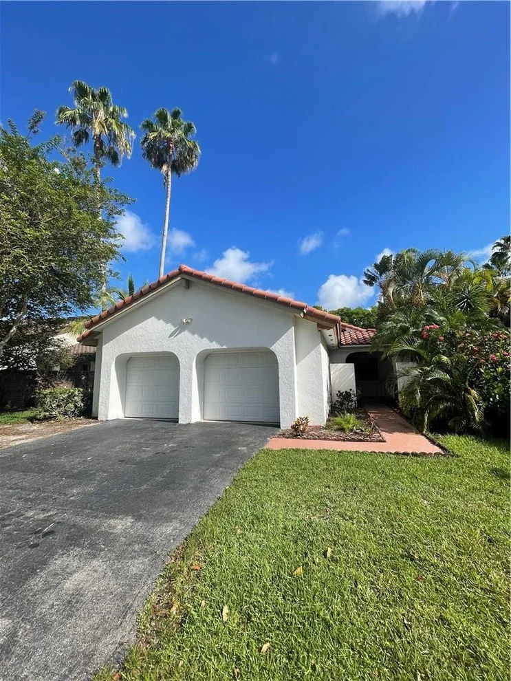 Unit for sale at 2077 Montpeliar, Weston, FL 33326