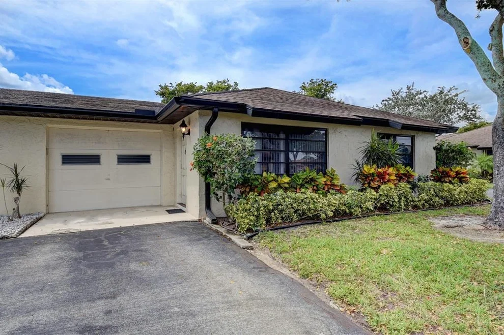 Unit for sale at 4843 Greentree Lane, Boynton Beach, FL 33436