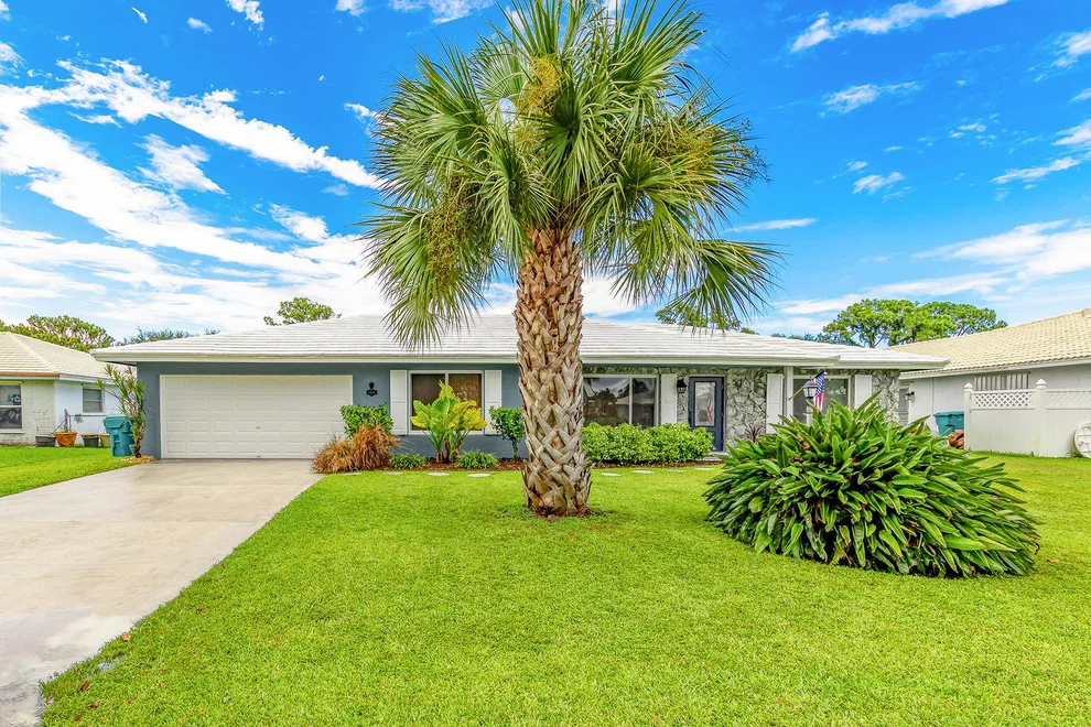 Unit for sale at 1401 SW 25th Avenue, Boynton Beach, FL 33426
