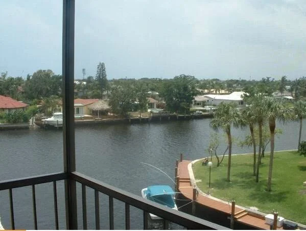 Unit for sale at 15 Royal Palm Way, Boca Raton, FL 33432