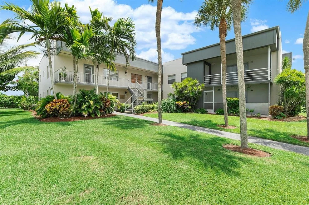 Unit for sale at 741 Burgundy P, Delray Beach, FL 33484