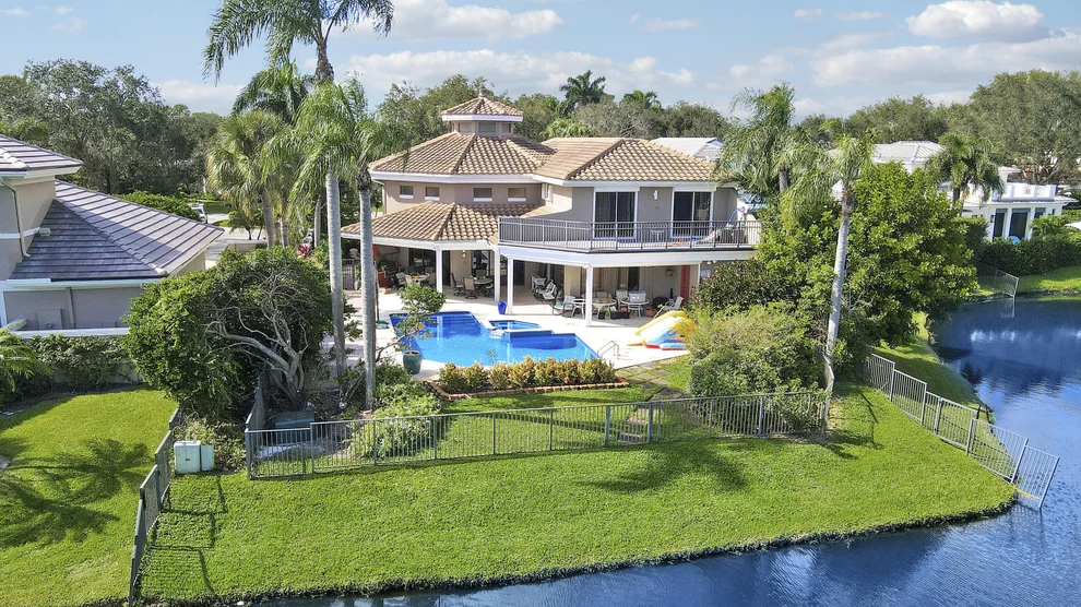 Unit for sale at 204 CHINOOK Lane, Jupiter, FL 33458