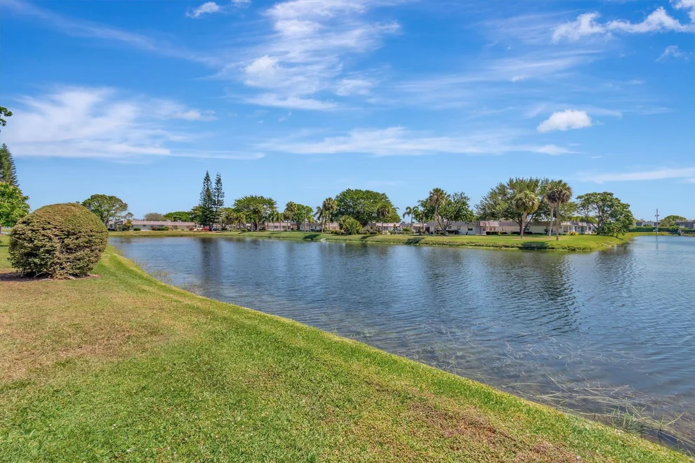 Unit for sale at 60 Monaco B, Delray Beach, FL 33446