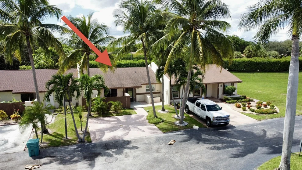 Unit for sale at 21 Chelsea Lane, Boynton Beach, FL 33426