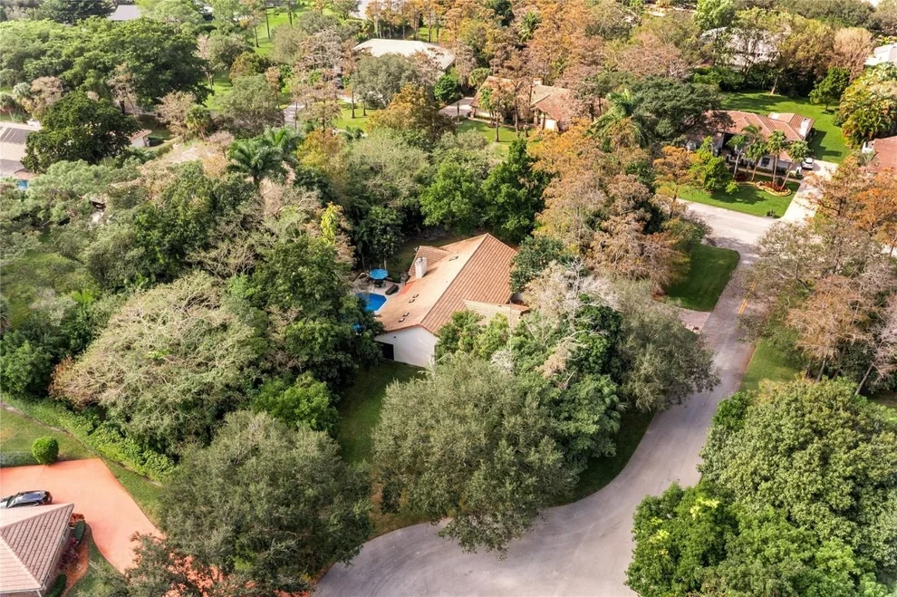 Unit for sale at 7722 Laurel Lane, Parkland, FL 33067