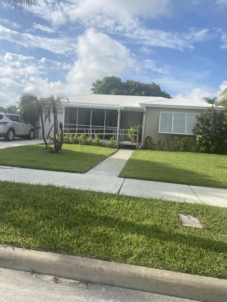 Unit for sale at 335 Palmetto Street, West Palm Beach, FL 33405