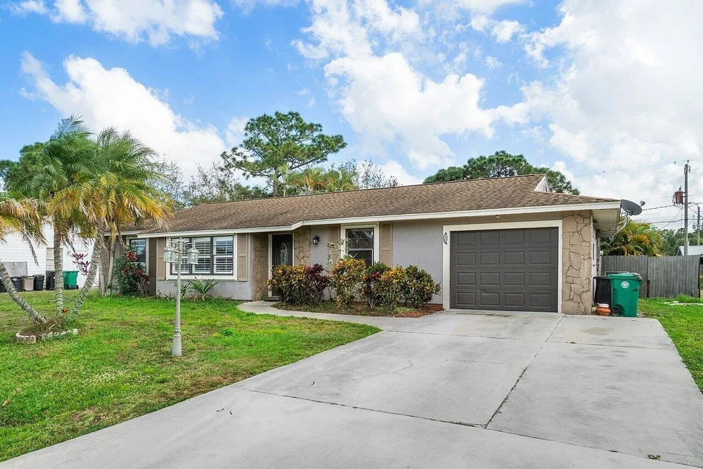 Unit for sale at 868 SW Canary Terrace, Port St Lucie, FL 34953